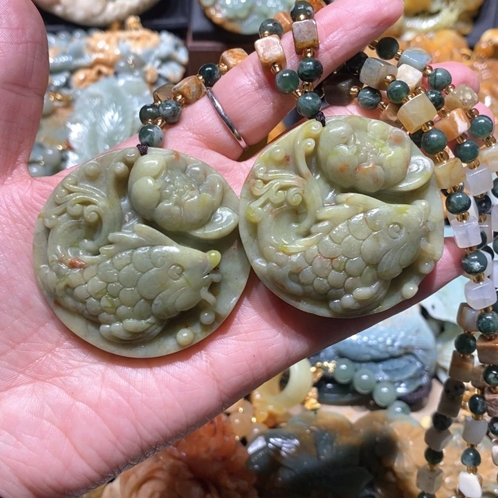 岫玉毛衣链未镶嵌