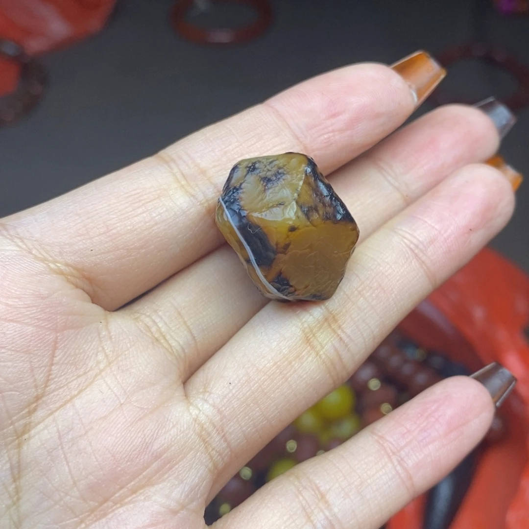 玛瑙/玉髓颈饰未镶嵌