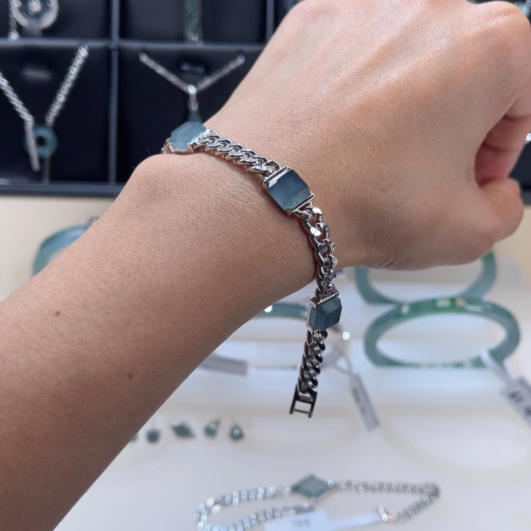 翡翠未镶嵌手镯手链18