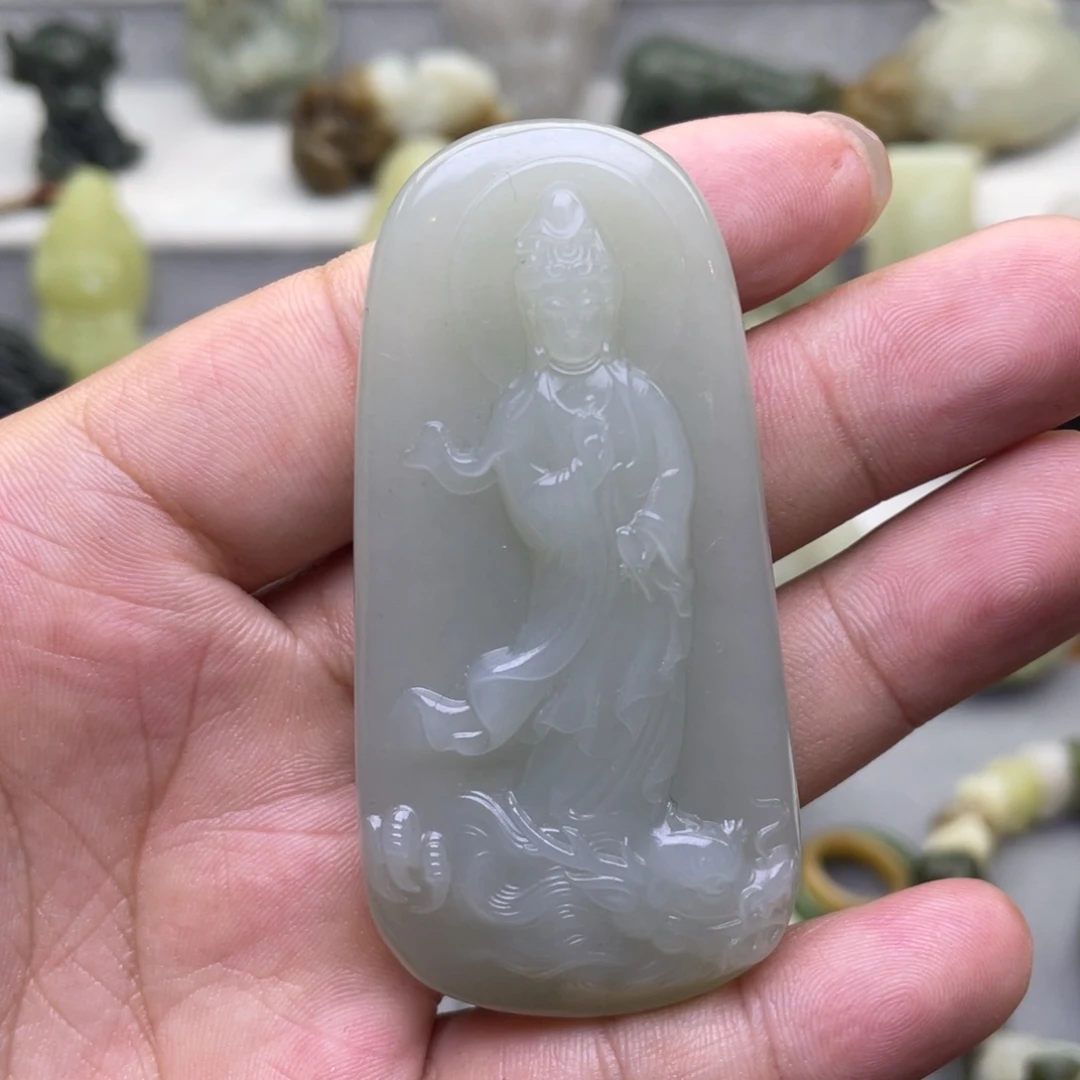 和田玉未镶嵌颈饰