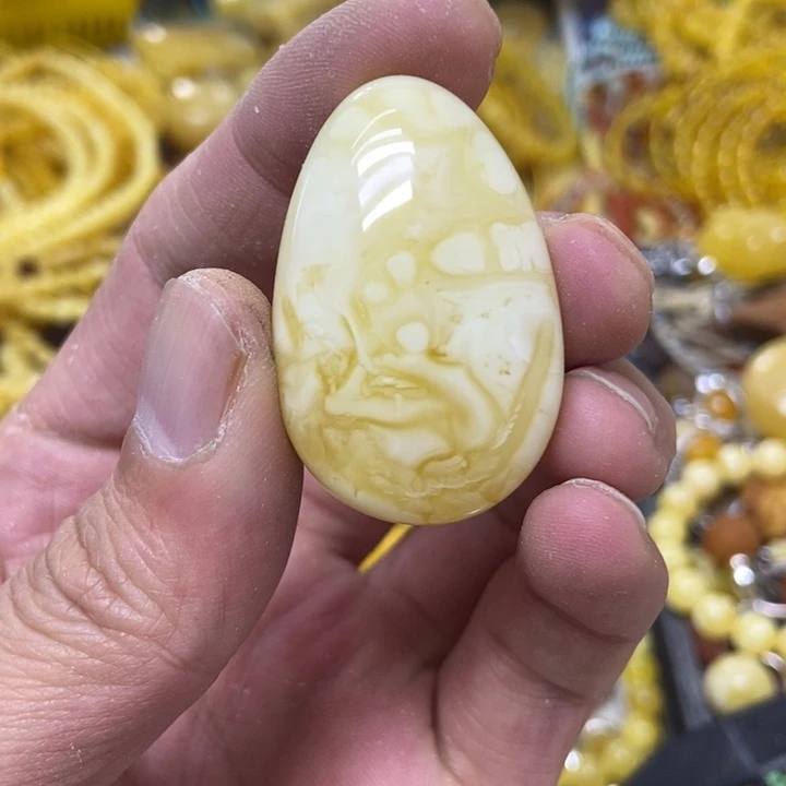 裸石蜜蜡未镶嵌吊坠