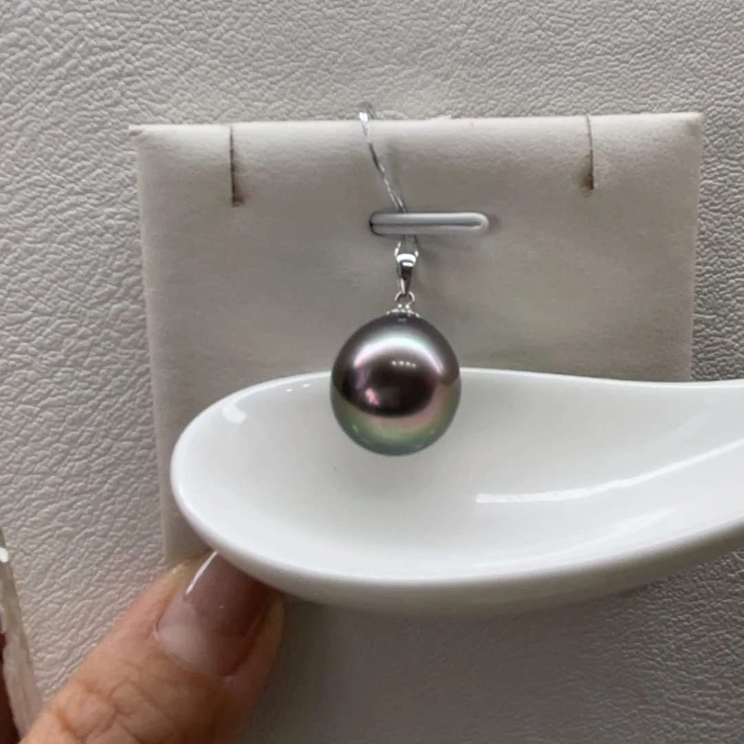 18K金镶嵌吊坠(不含链)海水珍珠孔雀绿14-15mm