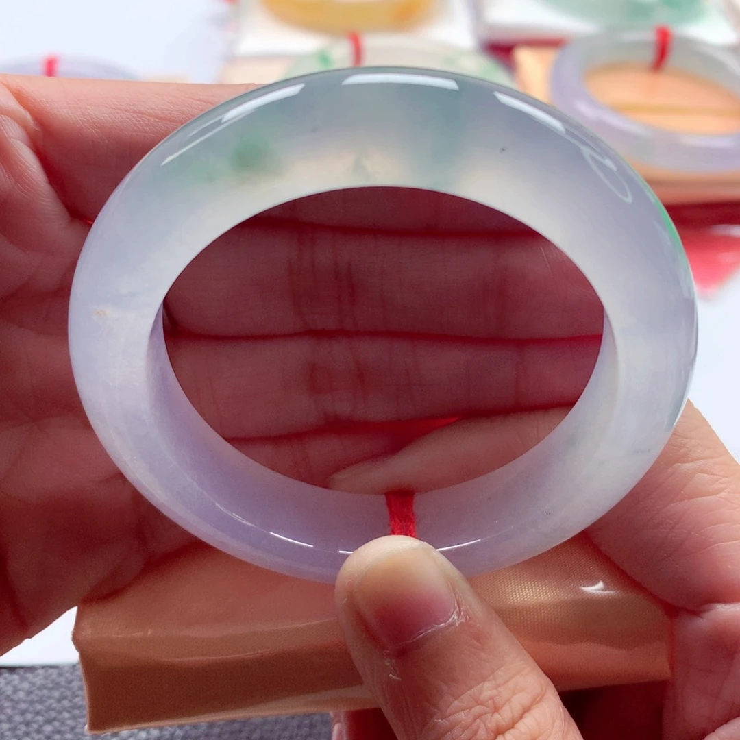 翡翠未镶嵌手镯51新货炸光冰粉飘绿花毕业高冰起胶A