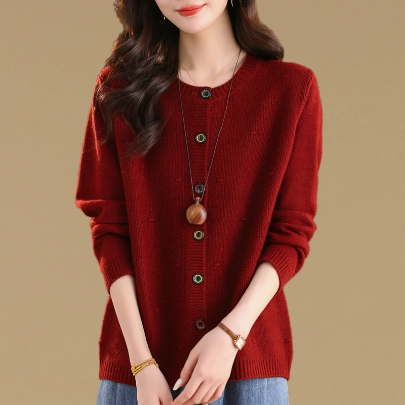 高级感气质大码宽松休闲毛衣外套女秋冬新款针织开衫长袖外搭披肩