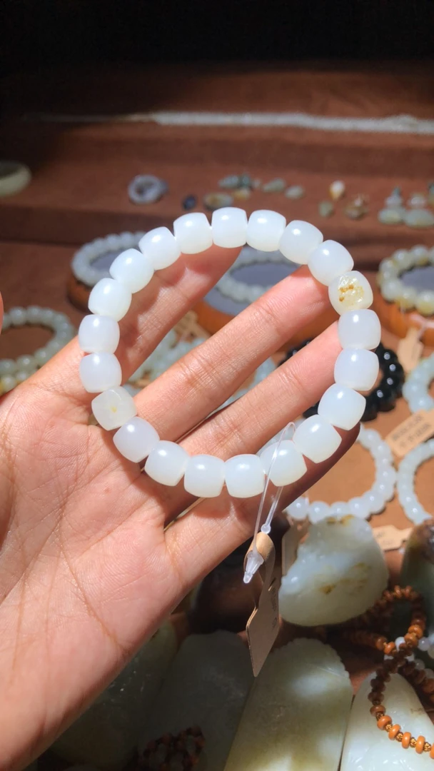 新疆和田玉卡10直切手串