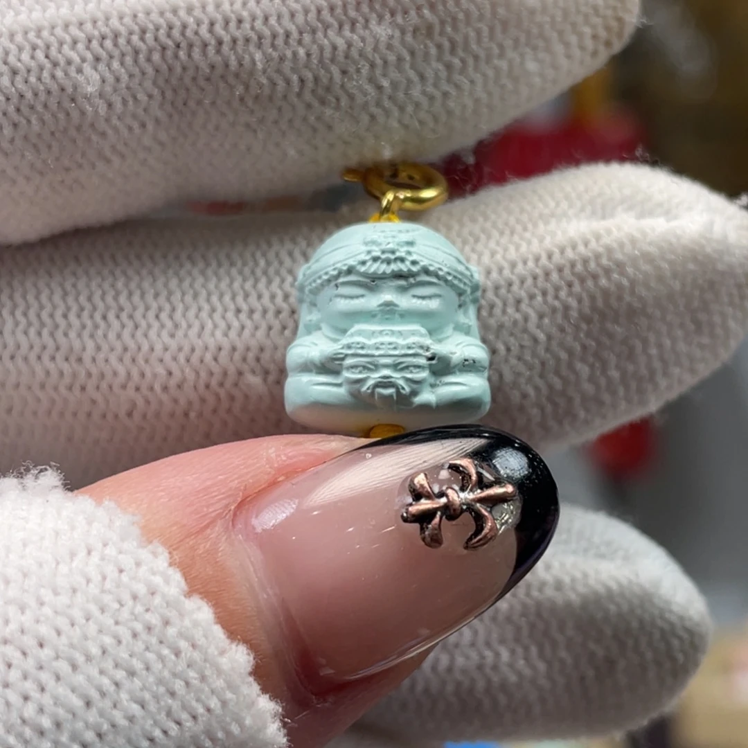 绿松石未镶嵌挂件