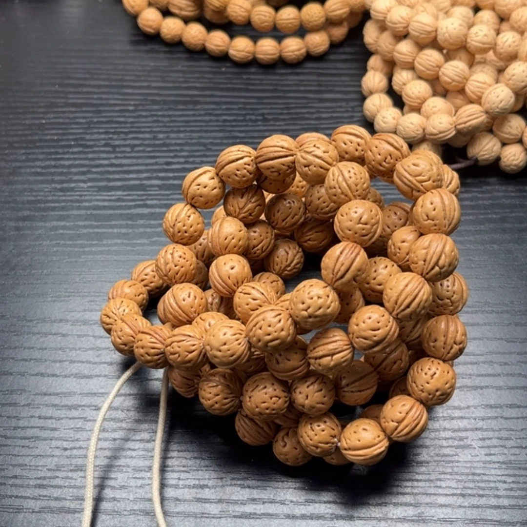 U***e文玩核桃手串脖挂发货180