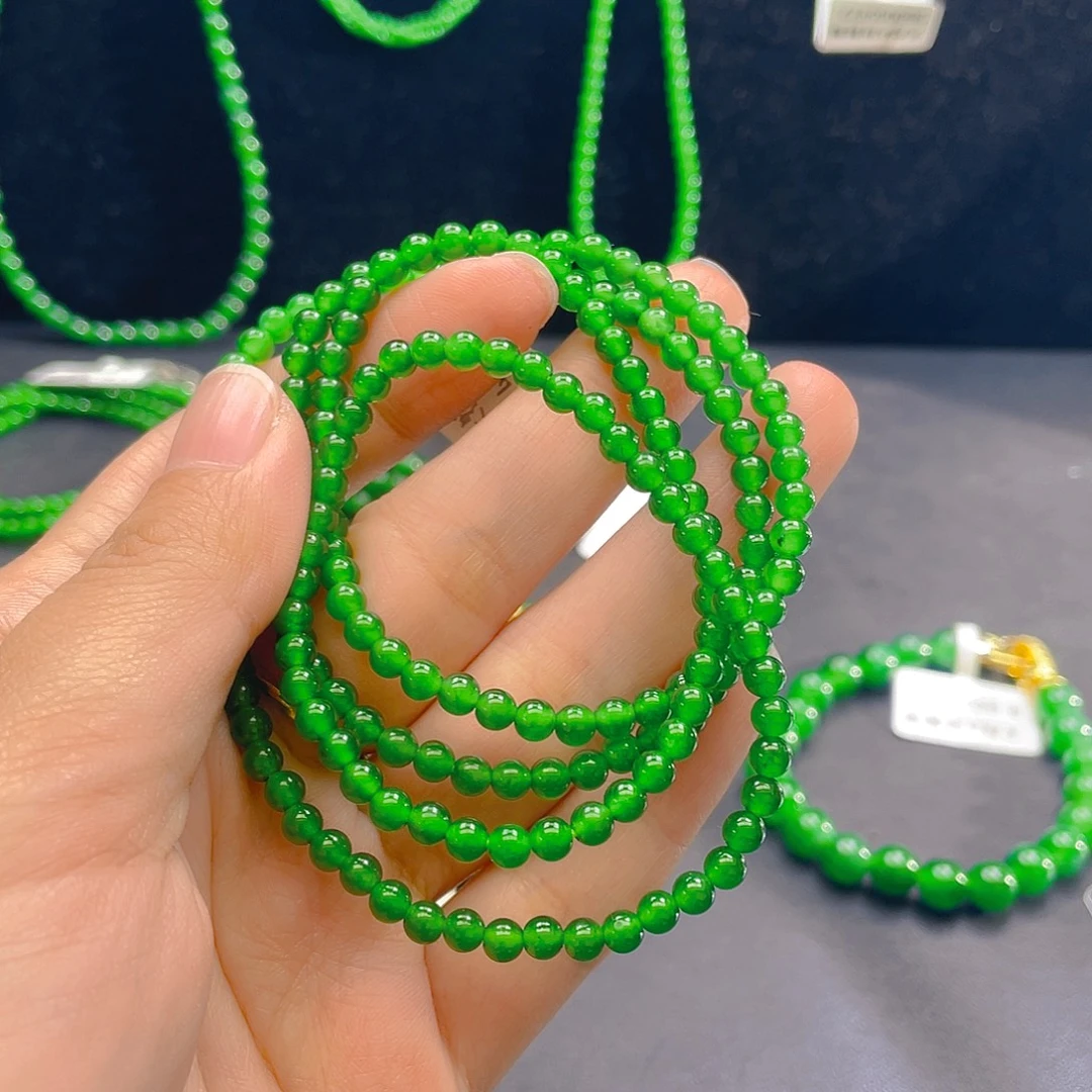 翡翠未镶嵌颈饰