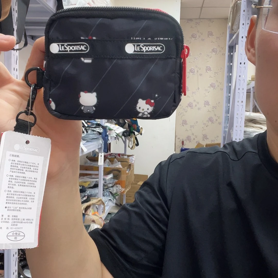 PU化妆包等各种产品和