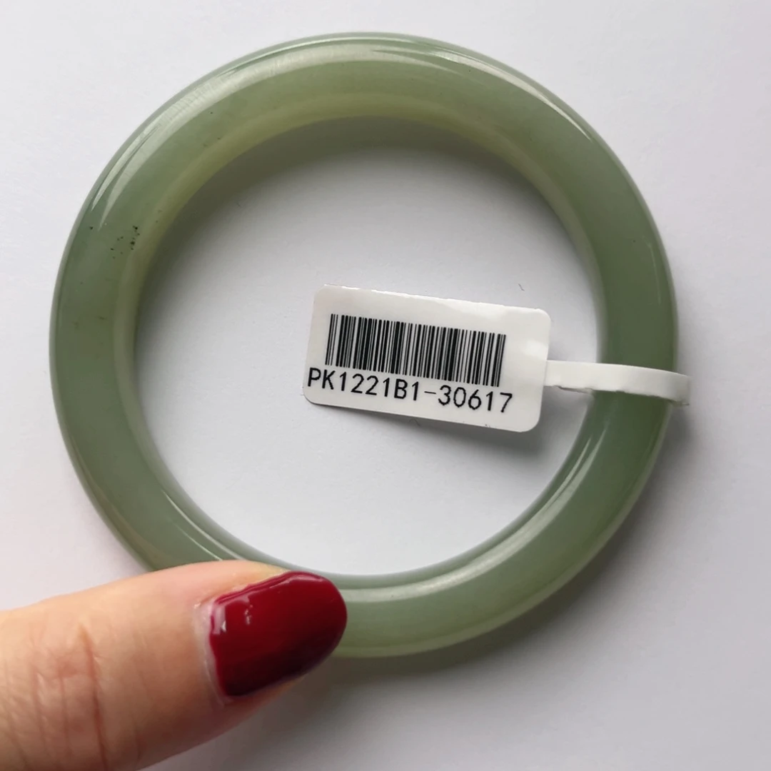 未镶嵌手镯和田玉55