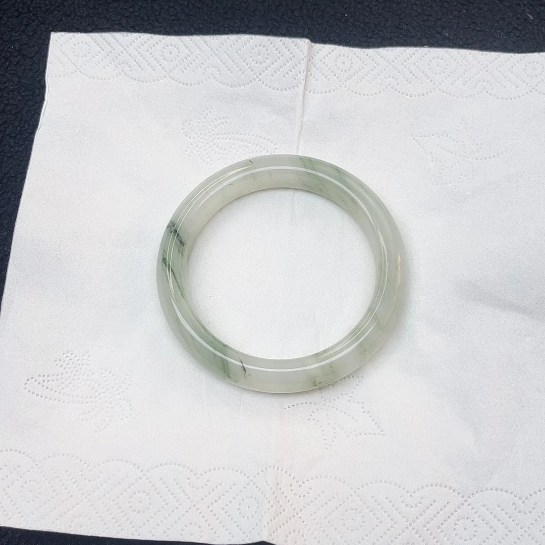 石英质玉未镶嵌手镯129