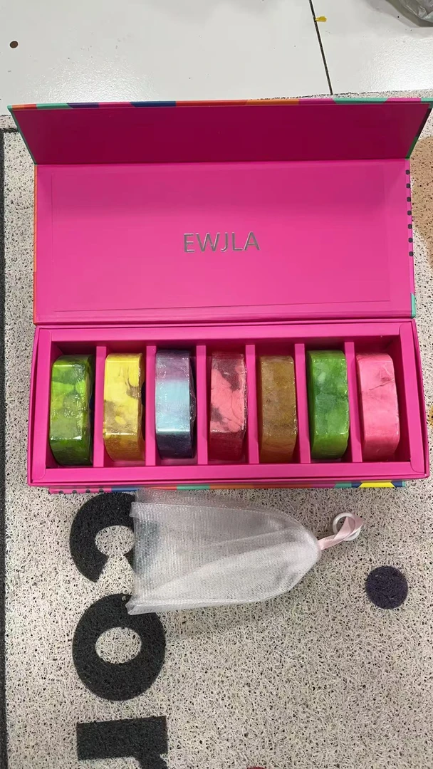 七彩精油皂礼盒装芳香温和保湿滋润适合洁面沐浴