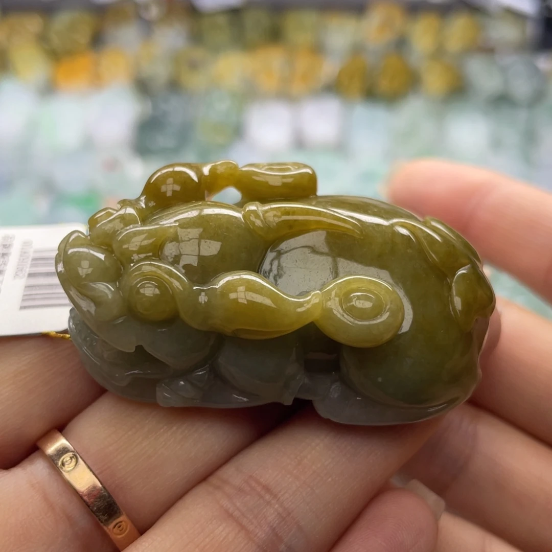 颈饰未镶嵌翡翠貔貅