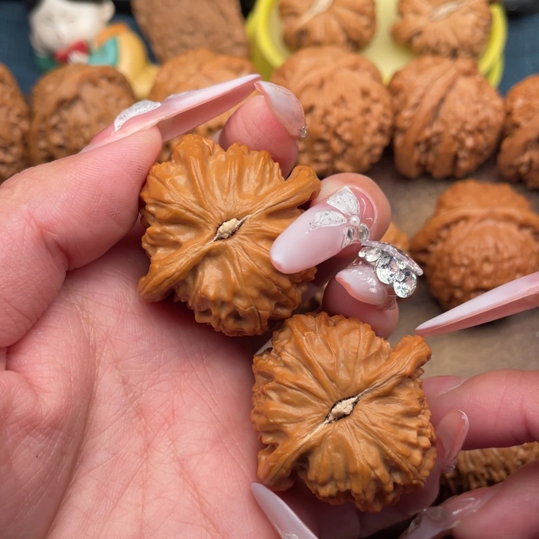 把件文玩核桃全品精配白狮子39