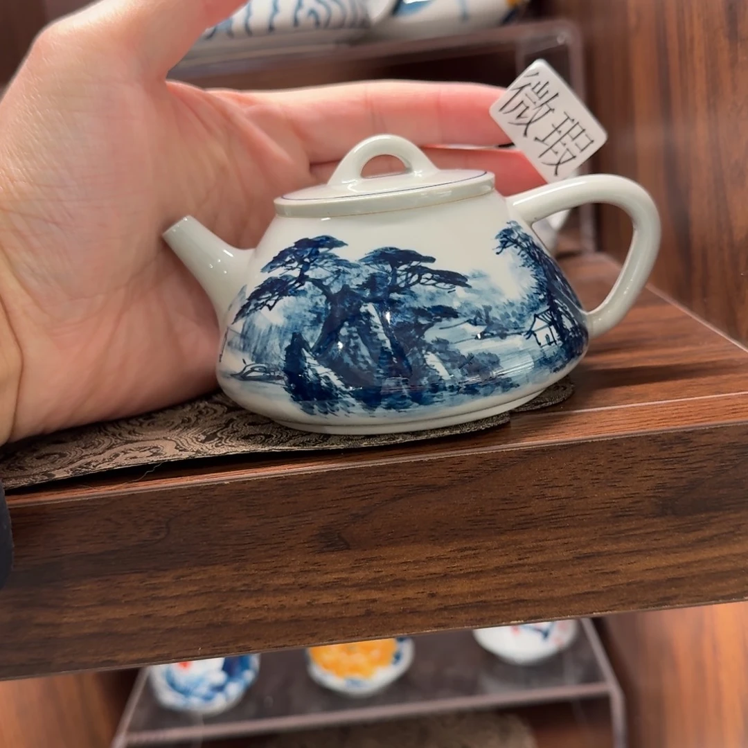 釉下手绘茶具微瑕