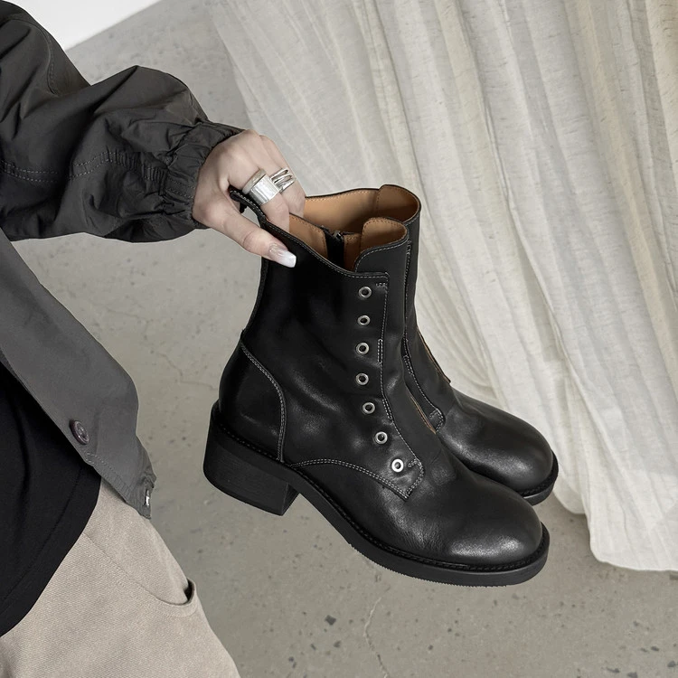 2025新款英伦风马丁靴女短靴子粗跟真皮方头侧拉链机车短靴