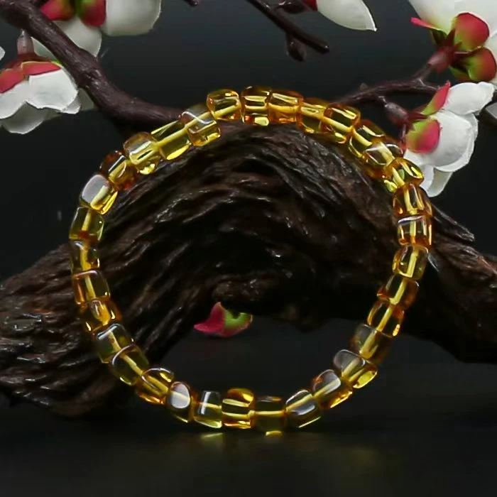 GZP0880琥珀饰品（礼盒+证书）