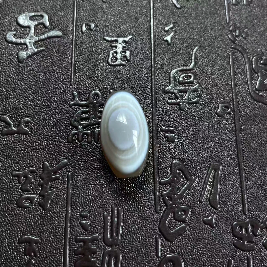 《心语珠宝》大眼萌纯天然玛瑙散珠子配饰【27*16+】