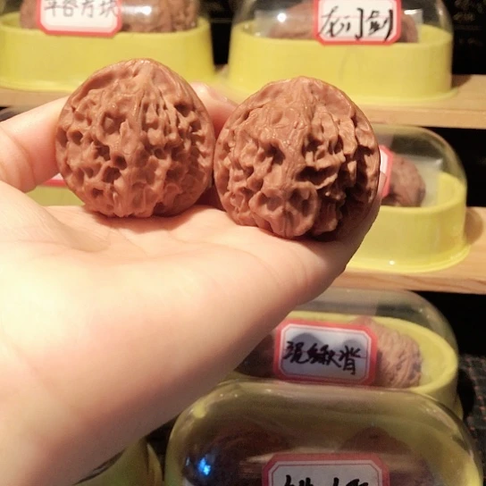 文玩核桃野生龙鳞