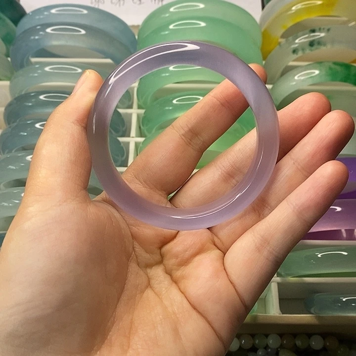 石英质玉未镶嵌手镯