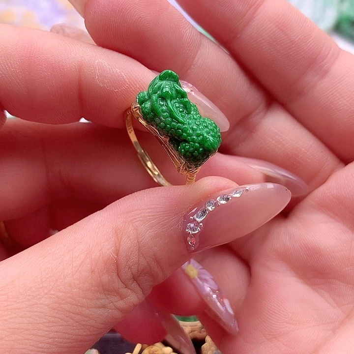 翡翠银S925镶嵌颈饰翡翠