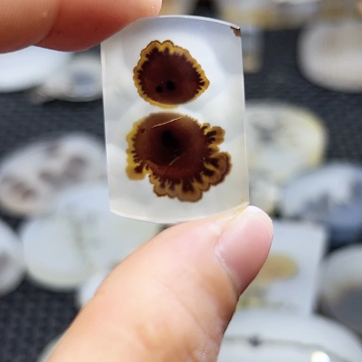 玛瑙/玉髓未镶嵌珠宝半成品