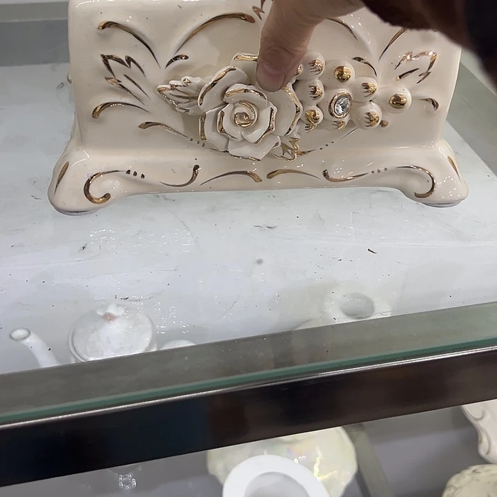 瓷片开片。。。。。。。。。。。。。。