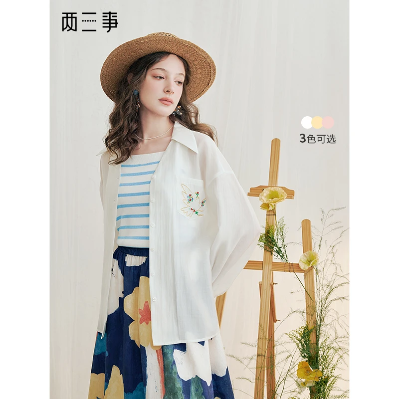 两三事 花野折枝复古刺绣口袋薄款长袖衬衫S25XC741