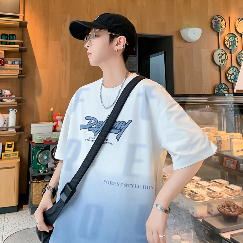 夏季新款青少年学生时尚轻薄透气圆领T恤百搭印花设计感短袖男潮