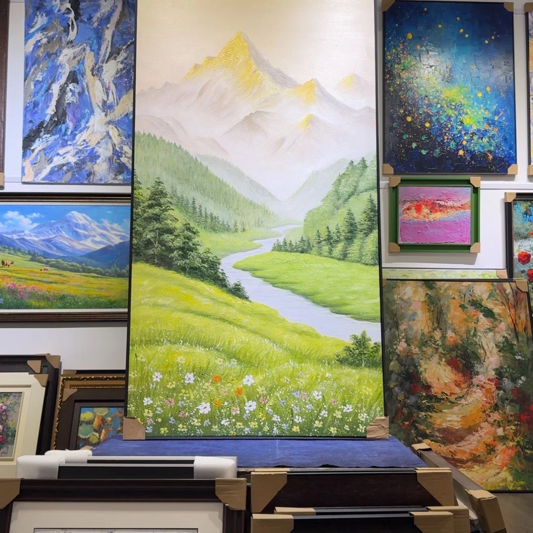 骑***）竖款纯手绘油画作品