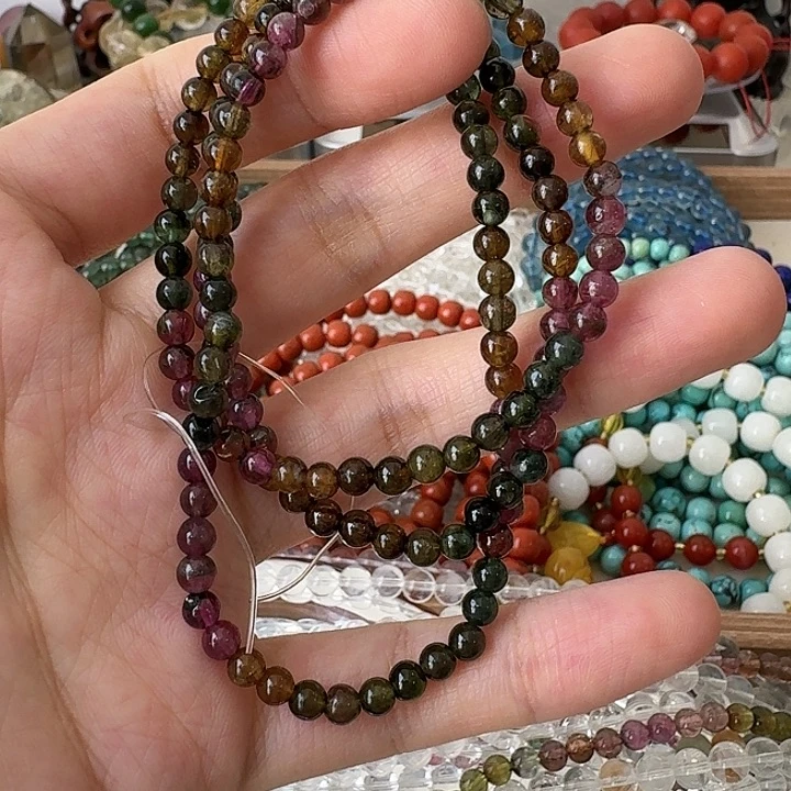 未镶嵌碧玺手链矿坑