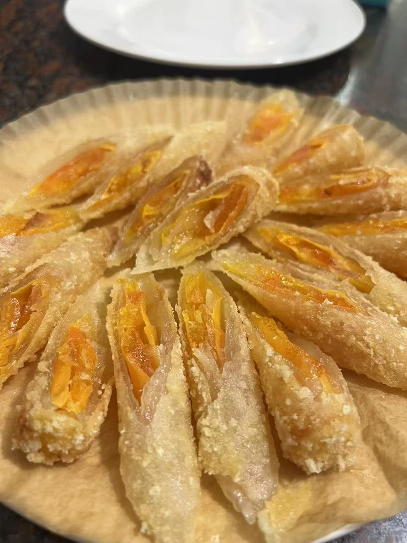 【益娜娜专属】手工咸蛋卷250g  急冻发中通介意勿拍