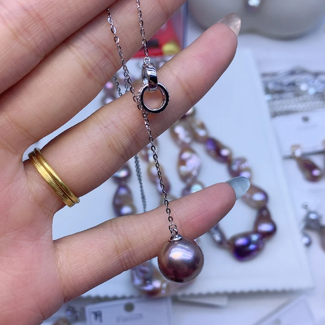 【闪购商品】淡水珍珠颈饰银S925镶嵌街**园