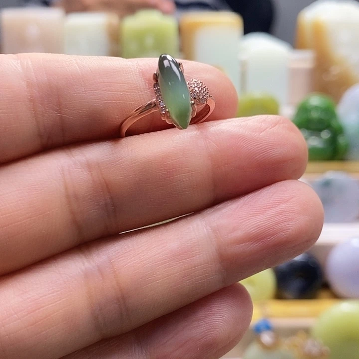 和田玉戒指未镶嵌