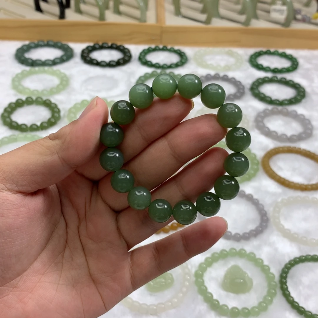 未镶嵌手串和田玉（湖水绿11.7）
