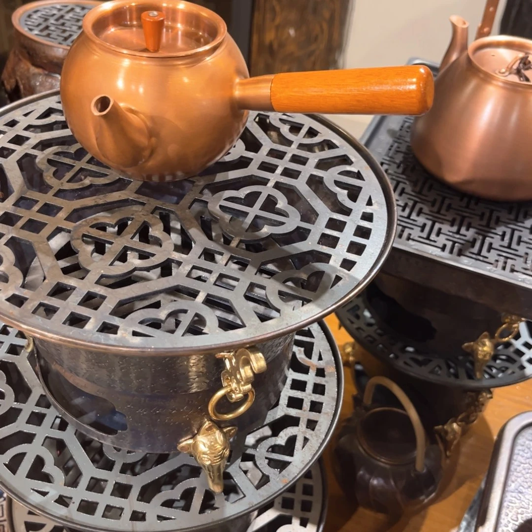 300侧把壶手工锻打工艺