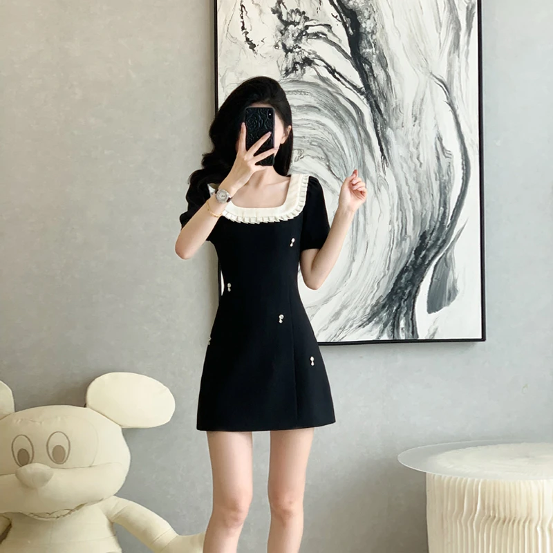 2025夏季新款甜美连衣裙女高级感气质显瘦高腰短袖短裙减龄小黑裙