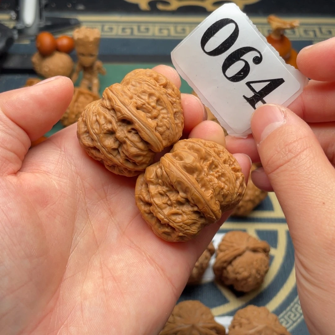 文玩核桃把件39.5元宝064号