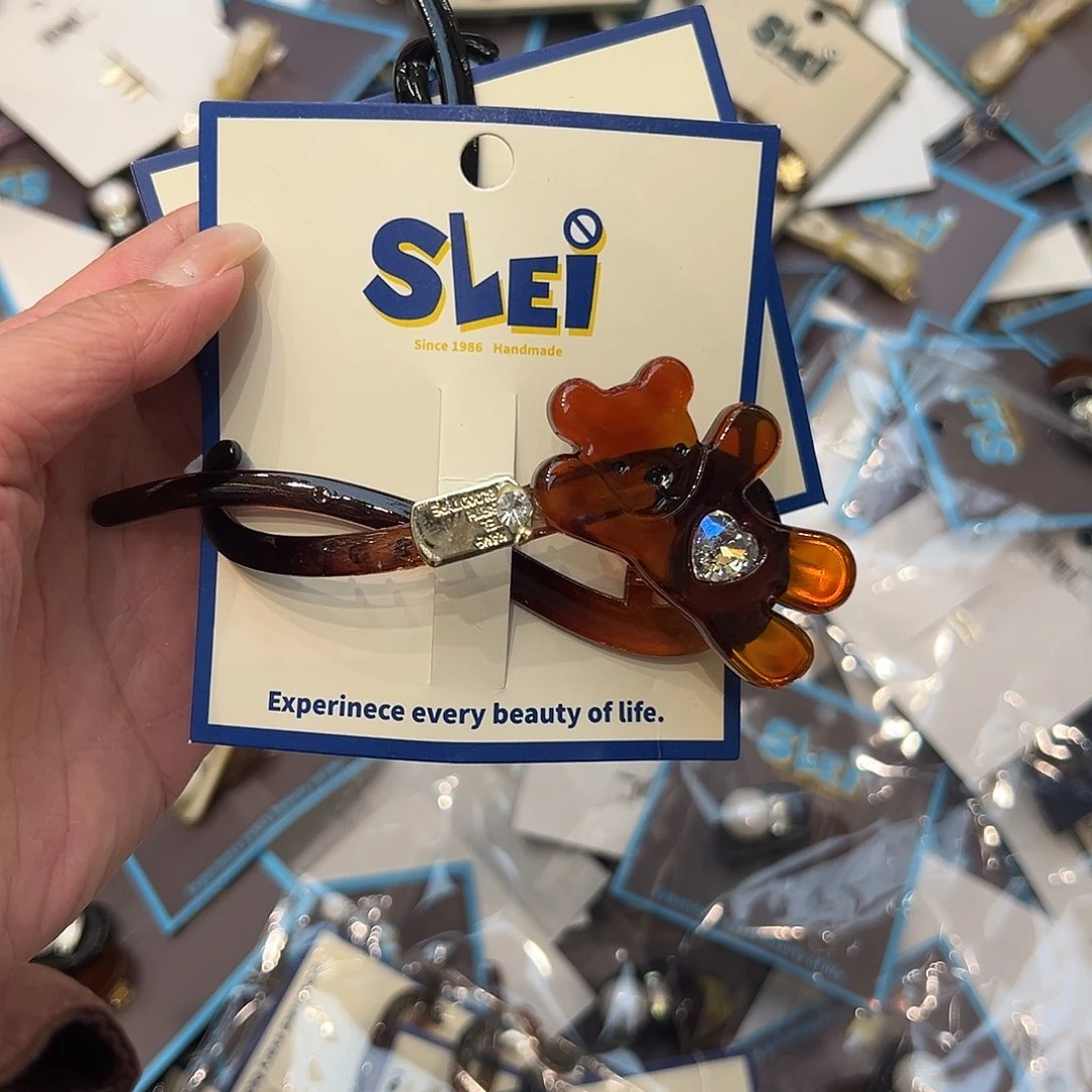 无非金属茶色小熊扭扭