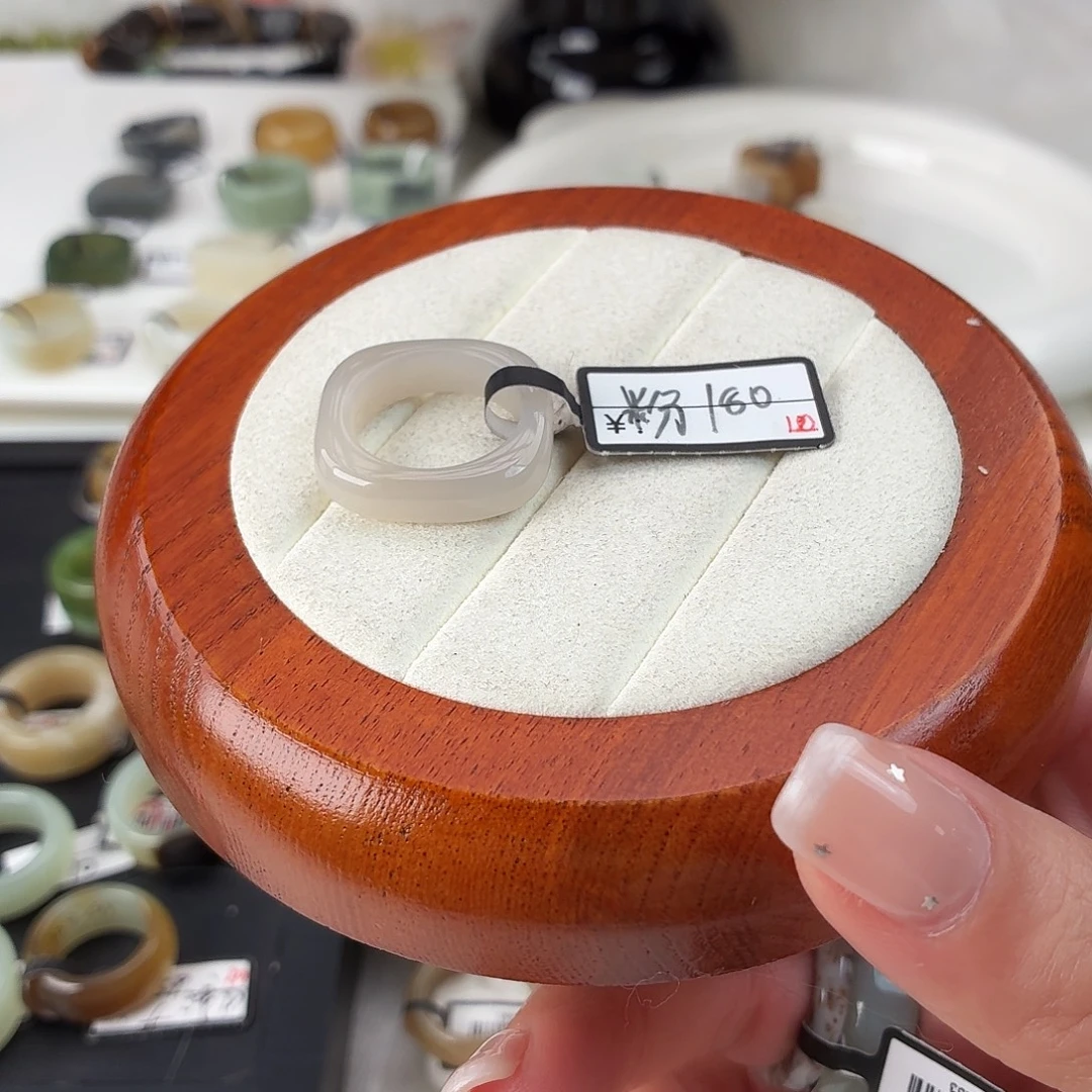 和田玉未镶嵌戒指Q109藕粉方圆内径17.0港码14