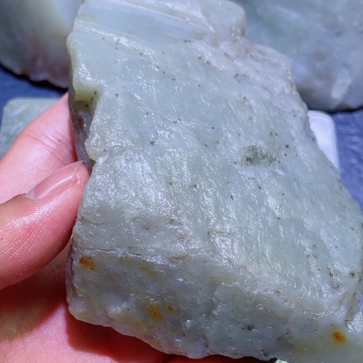 和田玉未镶嵌珠宝半成品