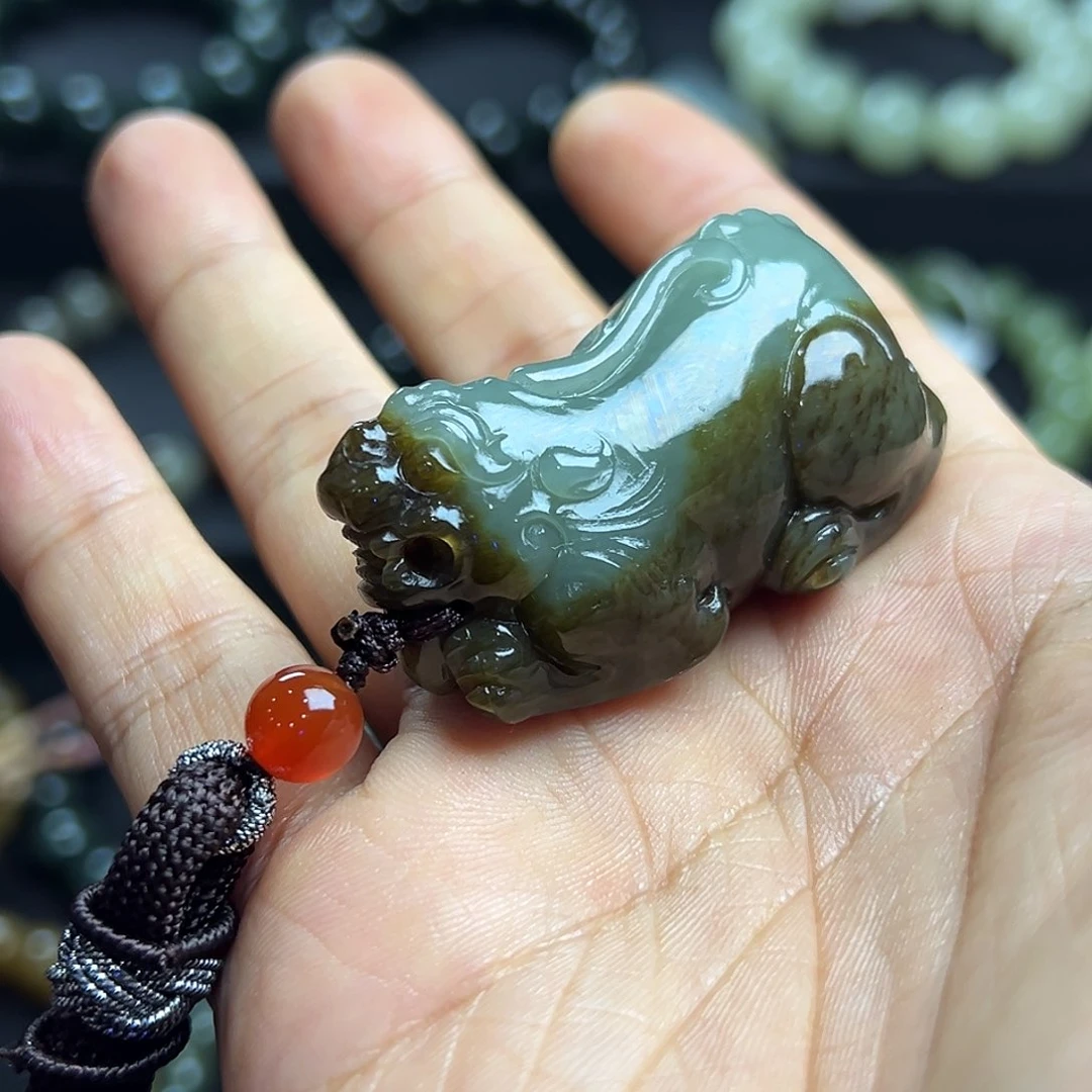 和田玉手链未镶嵌新疆且末蓝手把件貔貅 油润
