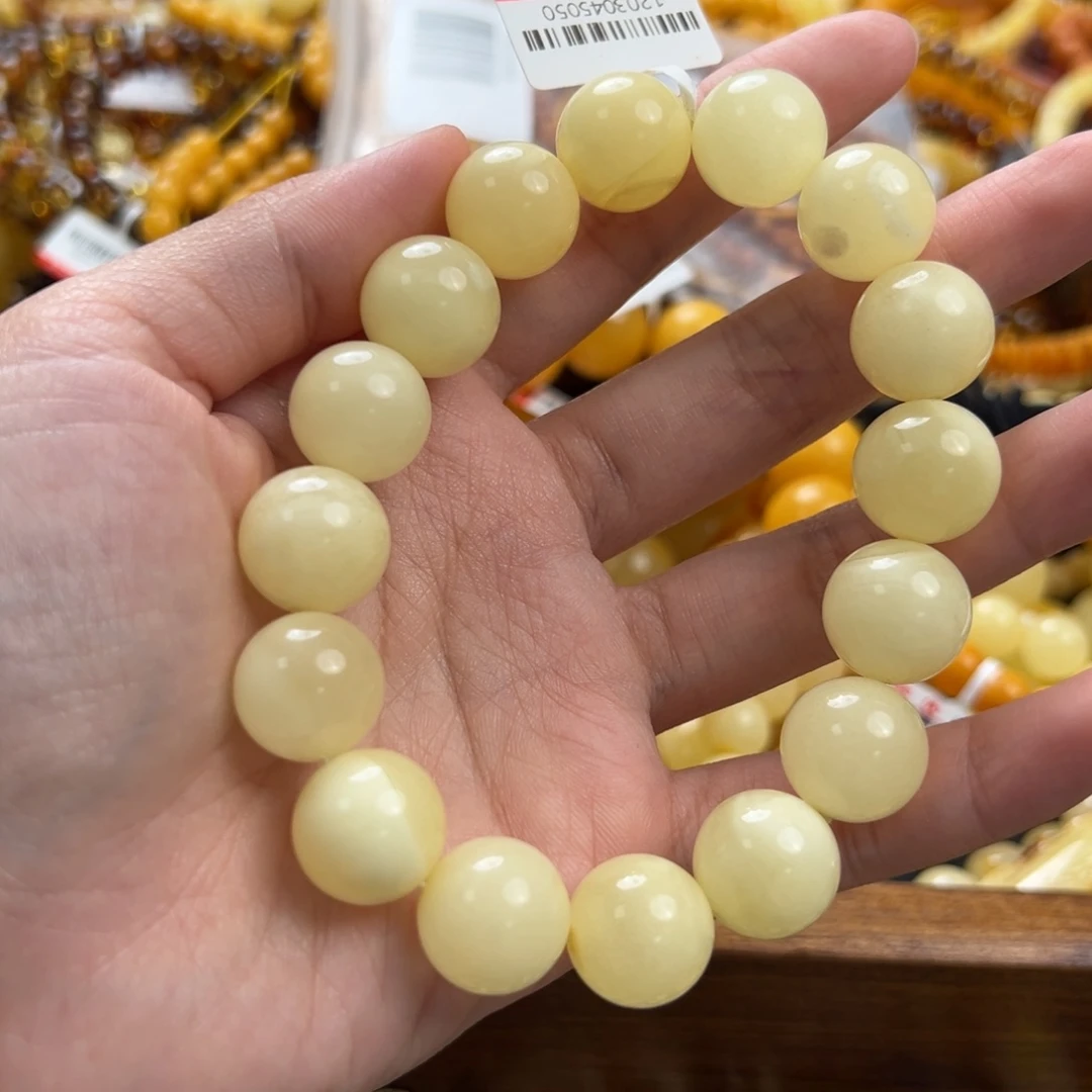 未镶嵌琥珀珠宝奇石