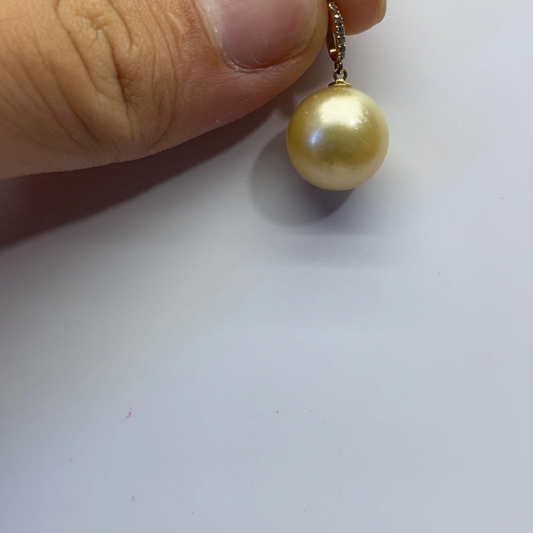 海水珍珠18K金镶嵌颈饰