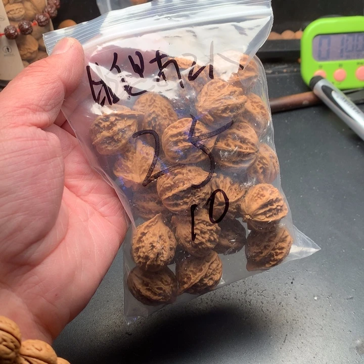 桃核吊坠咱***人野生精品小核桃散籽