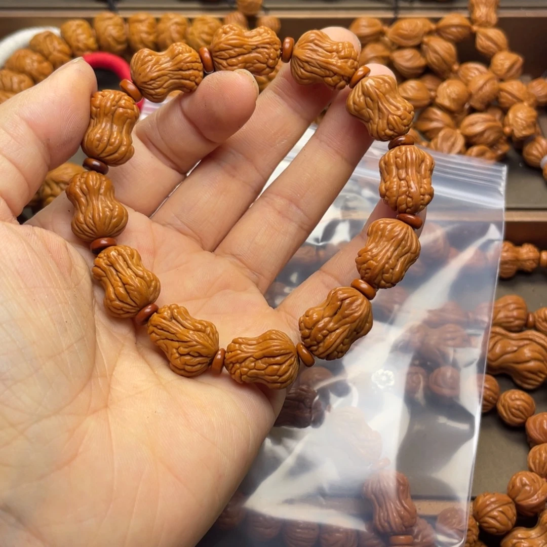 涿***废桃核手串龙纹桃核56