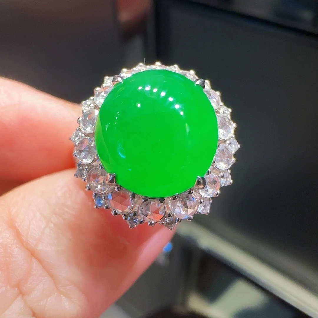 翡翠18K金镶嵌戒指戒指