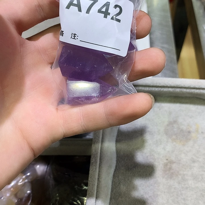 酸***。未镶嵌珠宝半成品水晶天然水晶A742
