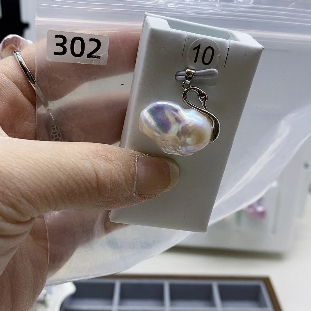 颈饰合金淡水珍珠