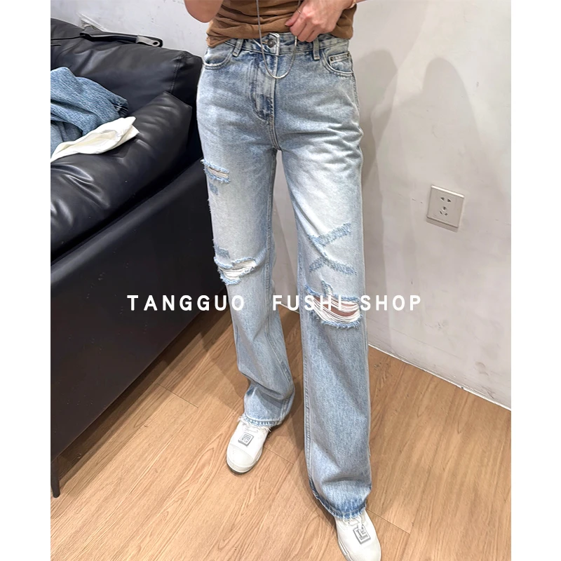 【福利专享】无弹牛仔破洞直筒裤女浅蓝水洗打磨休闲长裤69899